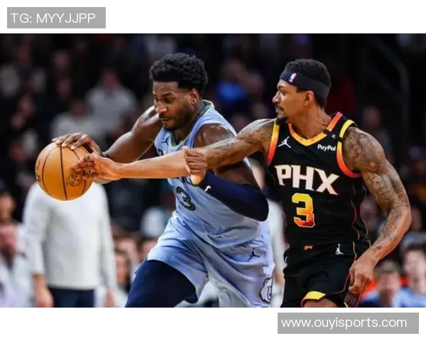 布克强调新三巨头需稳步前行吸取教训避免重蹈覆辙