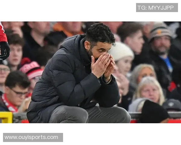 曼联球员与主教练关系良好球员更关注表现不佳的沮丧情绪