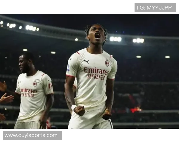 莱奥替补表现失常两度错失良机遭球迷怒斥