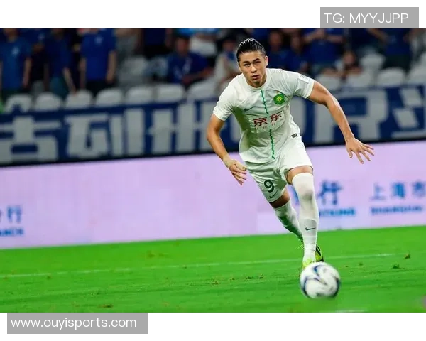 法比奥感慨足协杯夺冠时刻将永存荣耀归于上帝与团队的努力